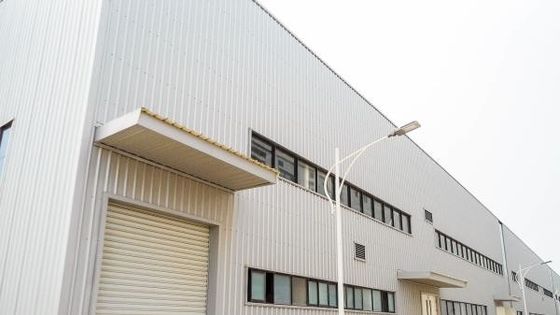 Edifício de estrutura de aço de instalação fácil para oficina de armazém personalizado